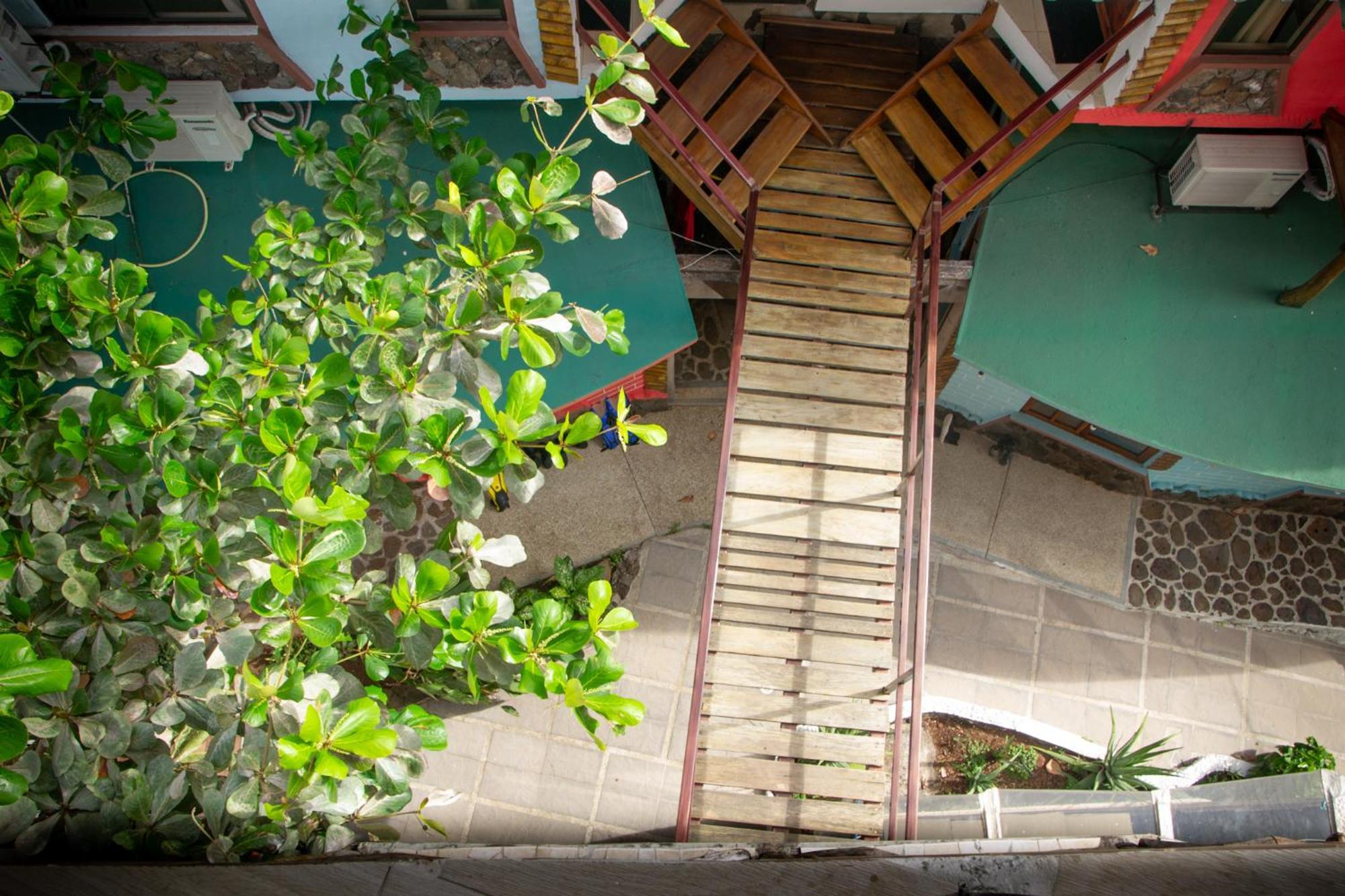 Hotel Miconia Puerto Baquerizo Moreno Exterior photo