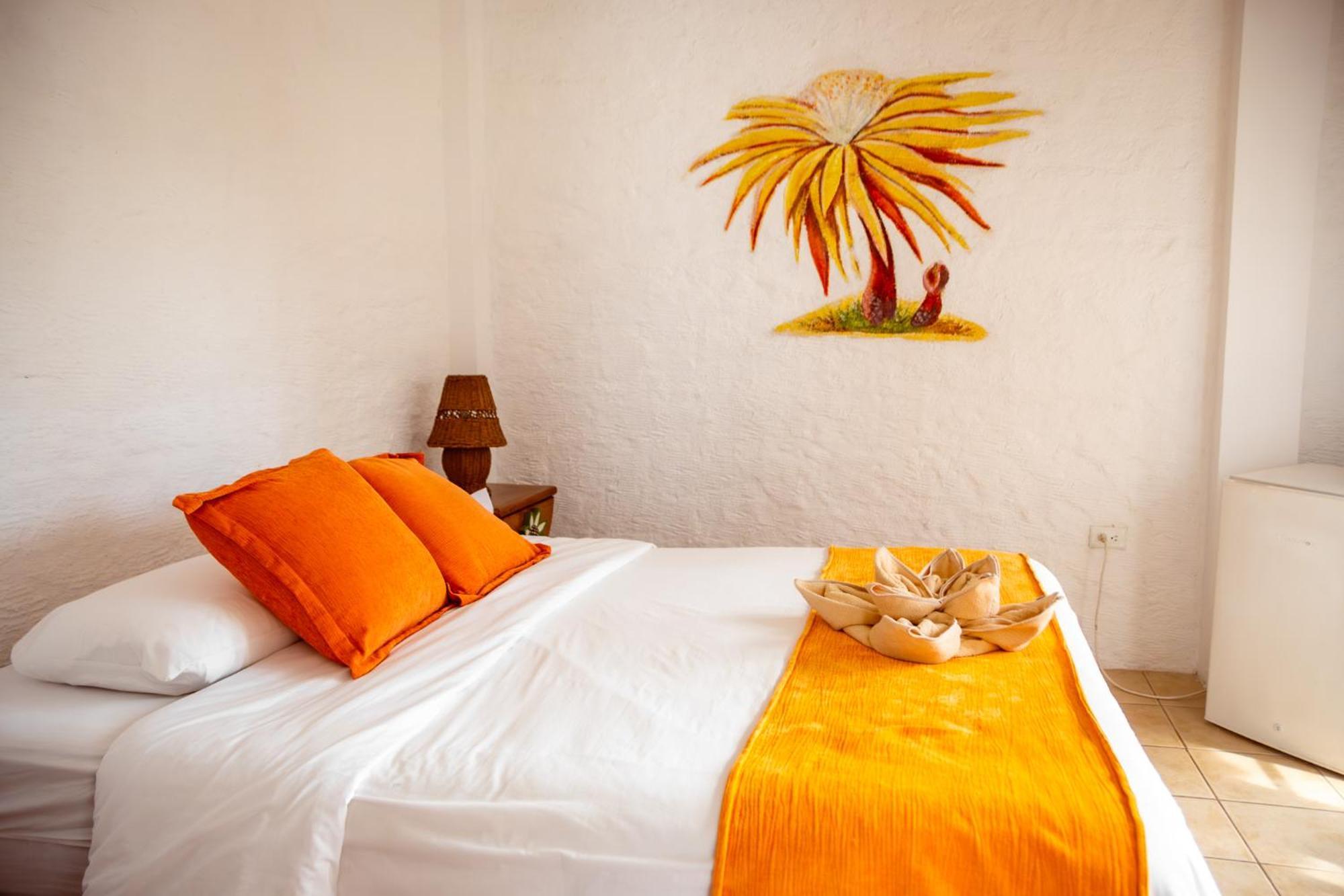 Hotel Miconia Puerto Baquerizo Moreno Exterior photo